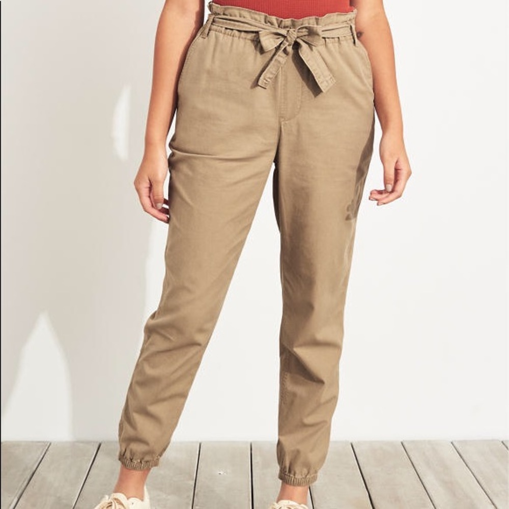 Hollister Ultra High-Rise Paper-Bag Joggers